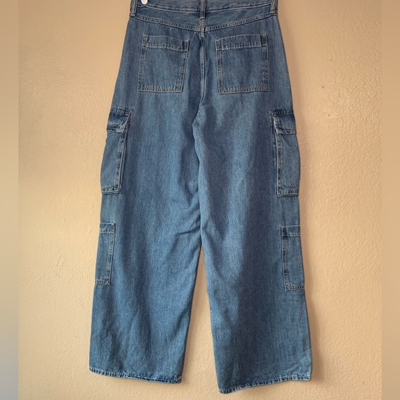 Old Navy Mid-Rise Baggy Wide-Leg Boho Y2K Cargo Denim Jeans Size 8 Tall - Picture 3 of 9